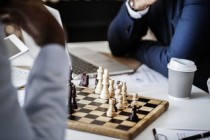 足球情报局，揭秘绿茵场上的战术与策略